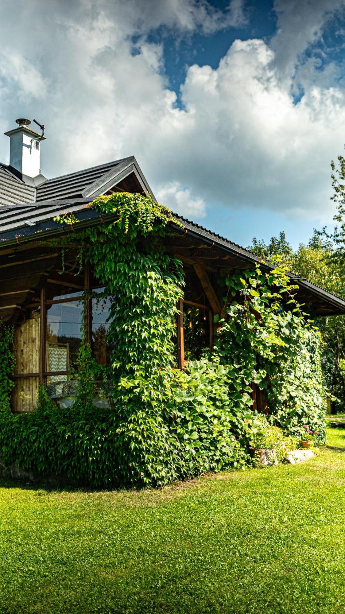 Wapienne Domek Sekowa Buitenkant foto